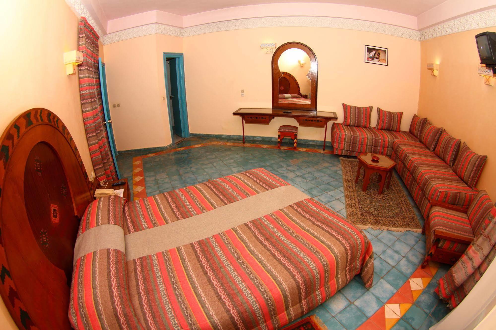 Hotel Auberge Du Littoral Aourir Eksteriør billede